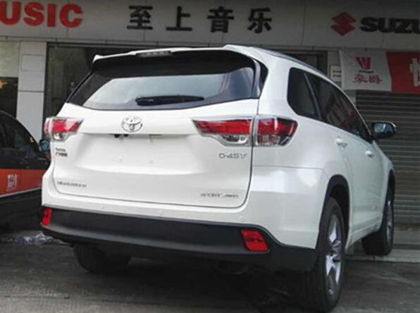 全新豐田漢蘭達(dá)汽車音響改裝 無損加裝兩臺...