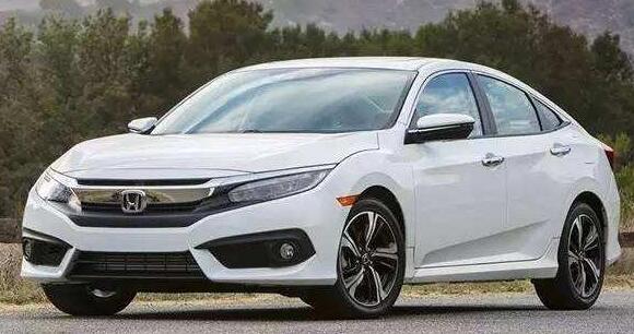 除了“起步無敵，180過彎”，本田思域的音響同樣讓豪車望塵莫及