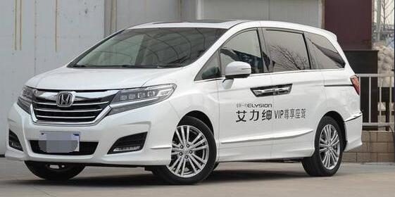 偶然看到本田艾力紳的原車(chē)?yán)?，我隔天就?..