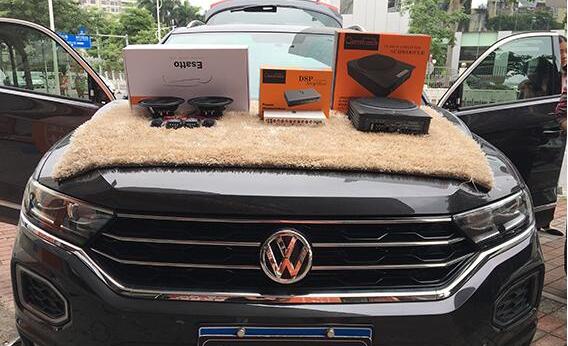 歌劇世家F20+i6+U3|肇慶大眾探歌汽車音響改裝,讓聽(tīng)感更出眾