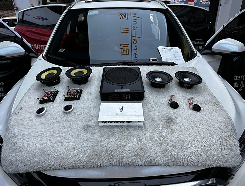 音樂愛好者必看！本田XR-V車主因原車音響不滿，改裝后效果奈斯！