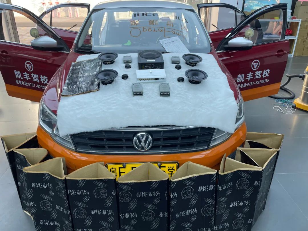 一汽大眾升級(jí)正弦波套裝音響，讓你的愛(ài)車(chē)煥...