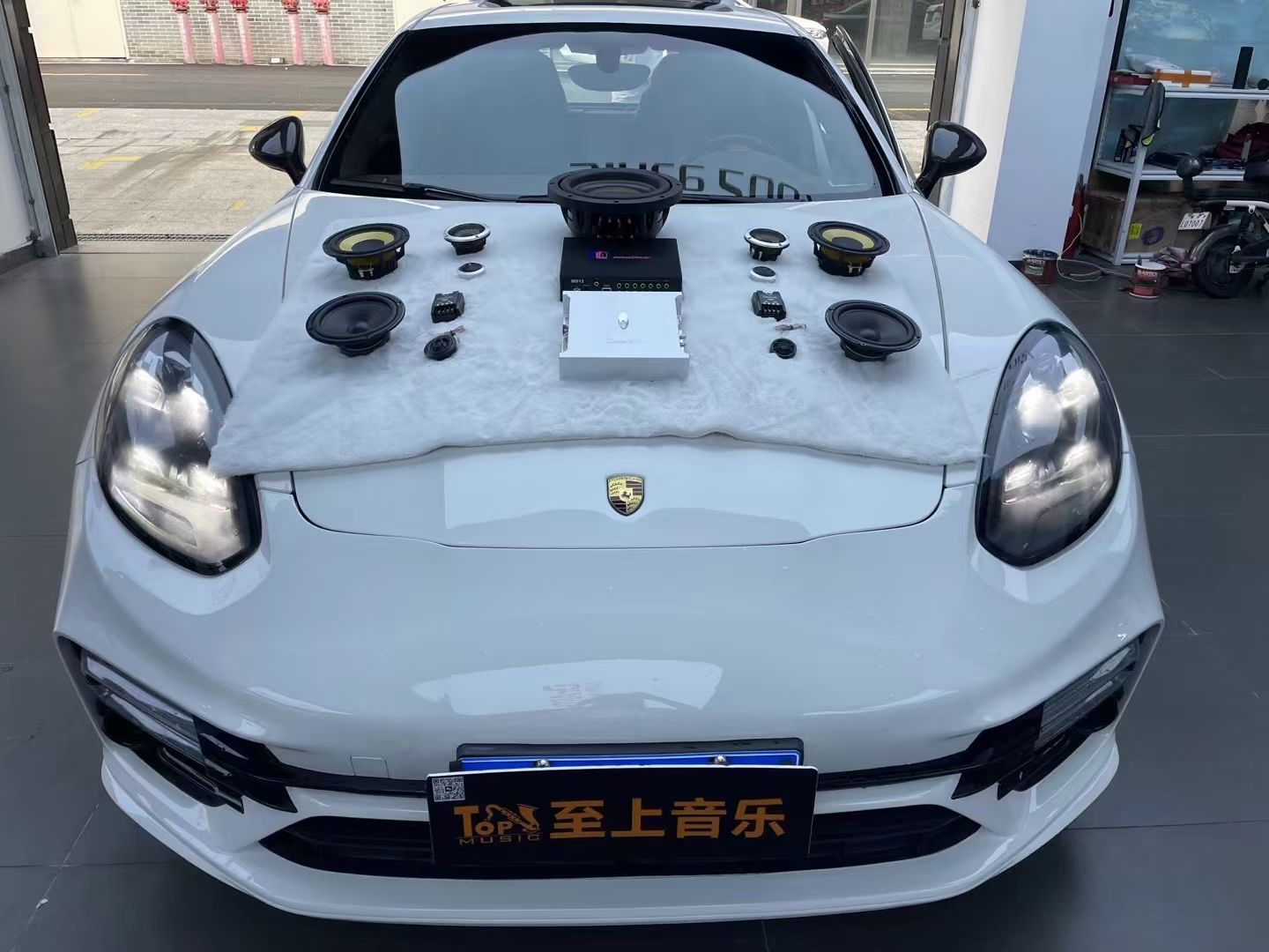 保時(shí)捷帕拉梅拉音響升級，輕松擁有殿堂級音...