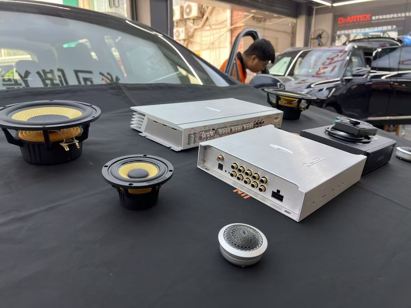 別克昂科威音響升級，讓音樂點亮您的世界