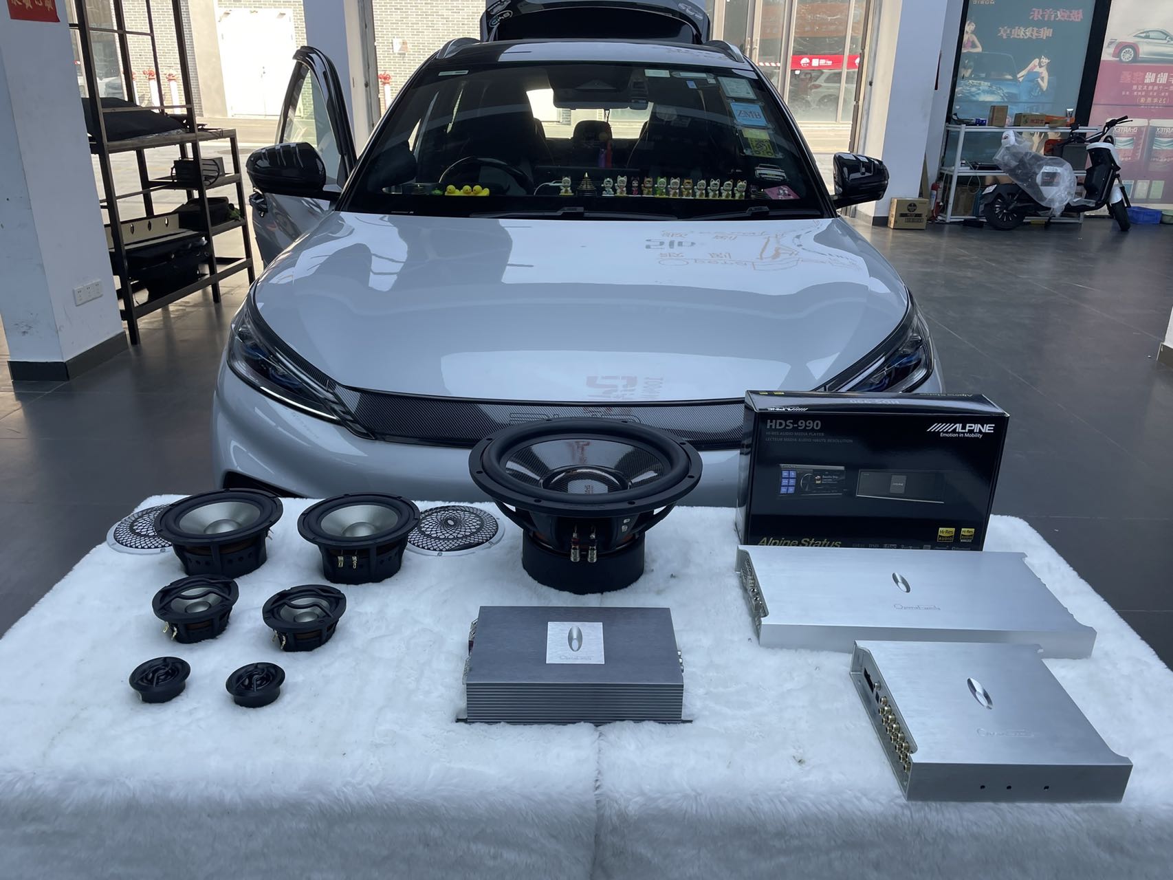 比亞迪元plus音響升級，聆聽不一樣的駕駛樂章