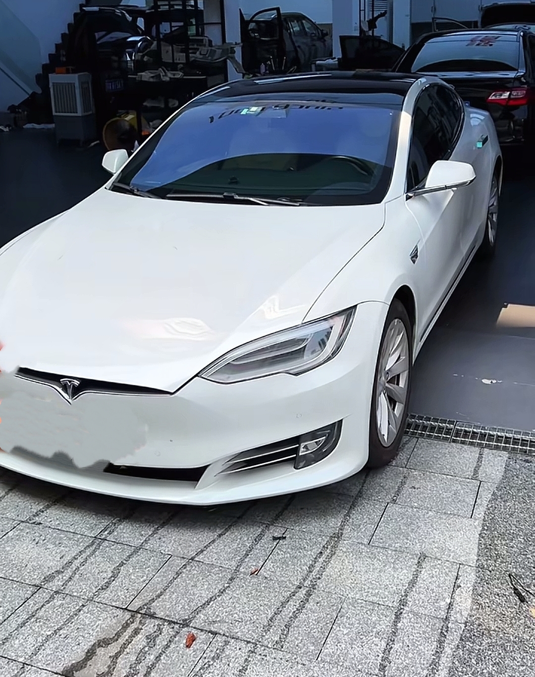 特斯拉model S音響升級，聽音樂超有feel！