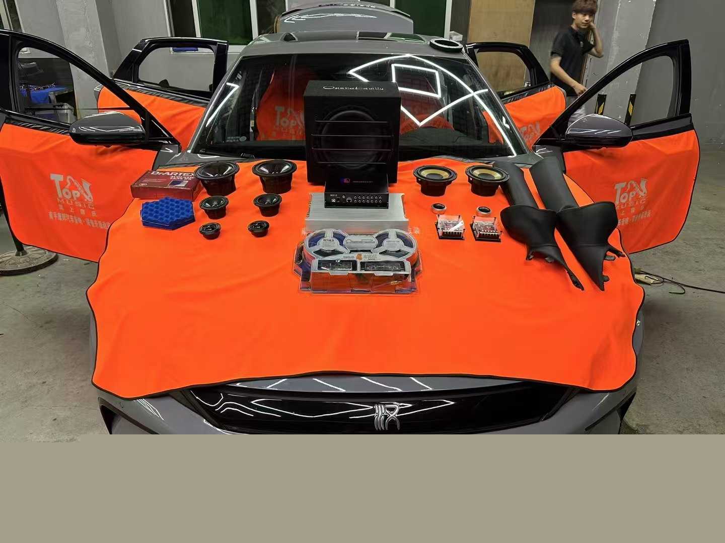 比亞迪漢音響升級(jí),進(jìn)一步提升音質(zhì)效果